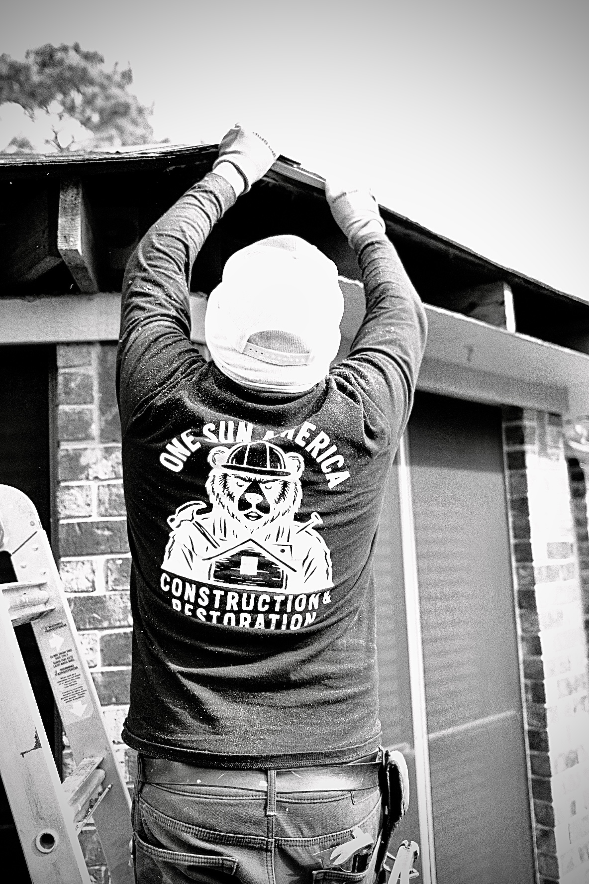 One Sun America crew on the job